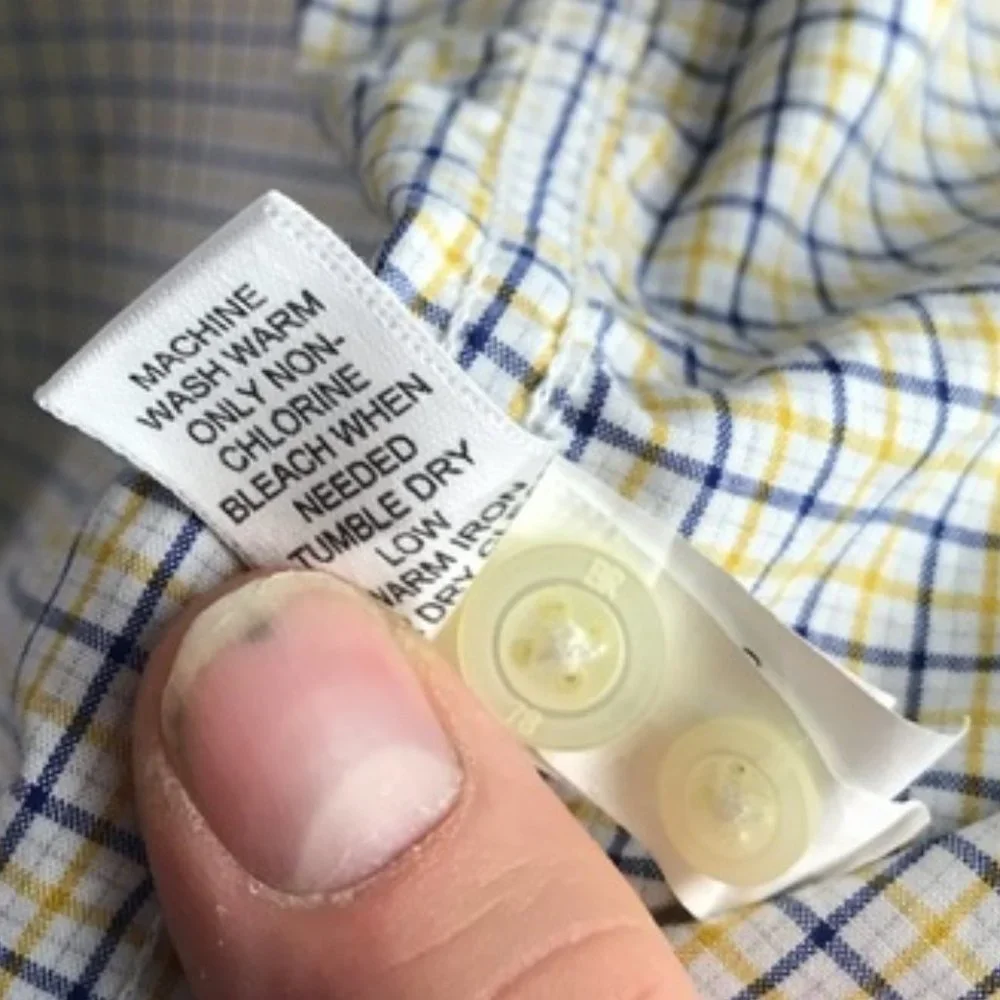 Banana Republic | Size L. Soft Wash Button Down